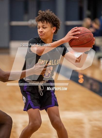 Thumbnail 2 in Puyallup @ Bellarmine Prep photogallery.
