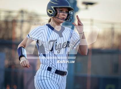 Thumbnail 2 in Collierville @ Arlington photogallery.