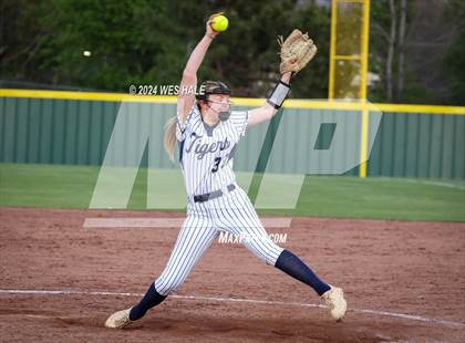 Thumbnail 1 in Collierville @ Arlington photogallery.