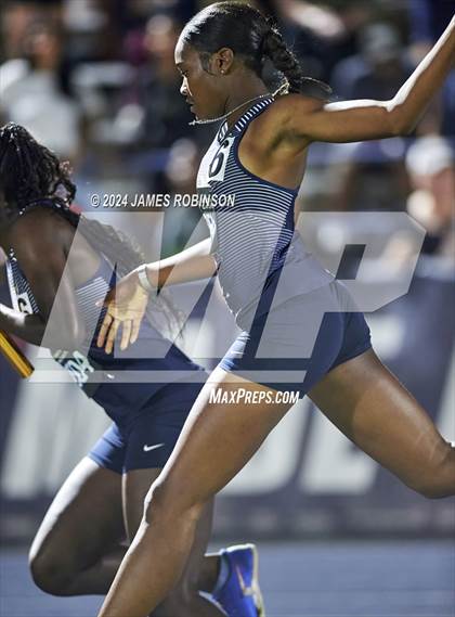 Thumbnail 3 in FHSAA 4A Finals (4 x 400 Meter) photogallery.
