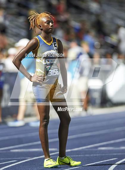 Thumbnail 1 in FHSAA 4A Finals (4 x 400 Meter) photogallery.