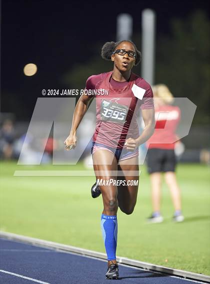 Thumbnail 2 in FHSAA 4A Finals (4 x 400 Meter) photogallery.
