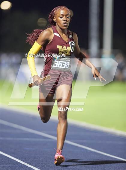 Thumbnail 2 in FHSAA 4A Finals (4 x 400 Meter) photogallery.