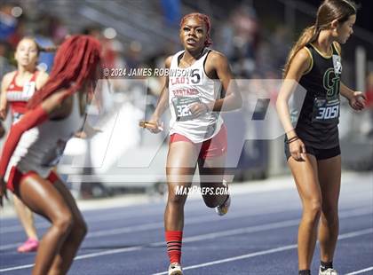 Thumbnail 1 in FHSAA 4A Finals (4 x 400 Meter) photogallery.