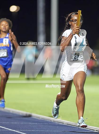 Thumbnail 3 in FHSAA 4A Finals (4 x 400 Meter) photogallery.