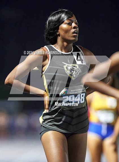 Thumbnail 2 in FHSAA 4A Finals (4 x 400 Meter) photogallery.