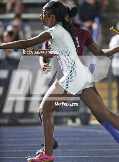 Thumbnail 3 in FHSAA 4A Finals (4 x 400 Meter) photogallery.