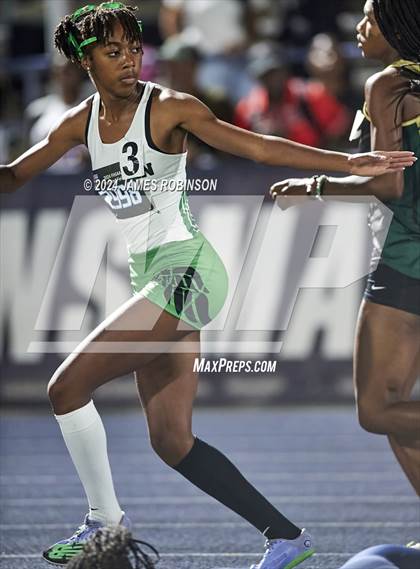 Thumbnail 3 in FHSAA 4A Finals (4 x 400 Meter) photogallery.
