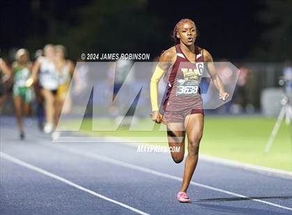 Thumbnail 2 in FHSAA 4A Finals (4 x 400 Meter) photogallery.