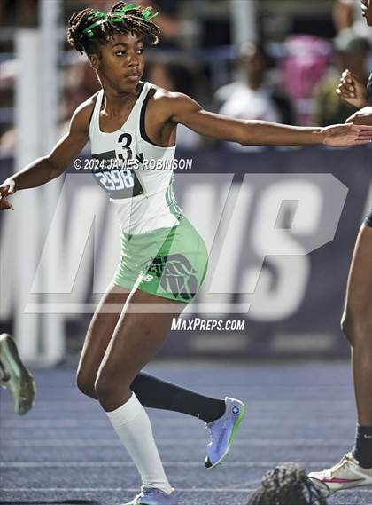 Thumbnail 1 in FHSAA 4A Finals (4 x 400 Meter) photogallery.