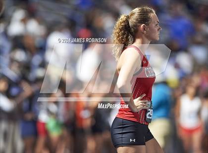 Thumbnail 2 in FHSAA 4A Finals (4 x 400 Meter) photogallery.