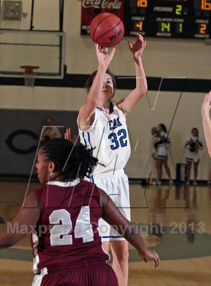 Thumbnail 1 in Alcoa vs. Christian Academy of Knoxville (2AA Region Final) photogallery.