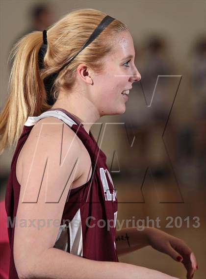 Thumbnail 3 in Alcoa vs. Christian Academy of Knoxville (2AA Region Final) photogallery.