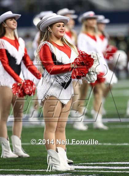 Thumbnail 2 in DeSoto vs. Coppell (UIL 6A Division 1 Region I Bi-District Playoff) photogallery.