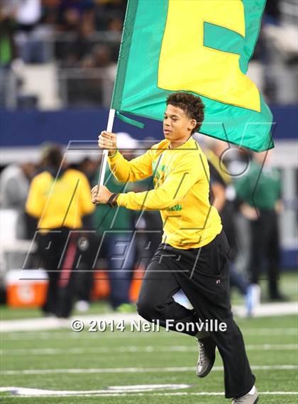 Thumbnail 3 in DeSoto vs. Coppell (UIL 6A Division 1 Region I Bi-District Playoff) photogallery.