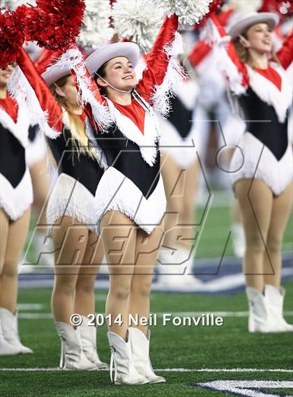 Thumbnail 3 in DeSoto vs. Coppell (UIL 6A Division 1 Region I Bi-District Playoff) photogallery.