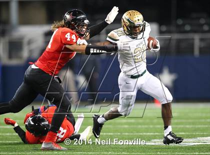 Thumbnail 1 in DeSoto vs. Coppell (UIL 6A Division 1 Region I Bi-District Playoff) photogallery.