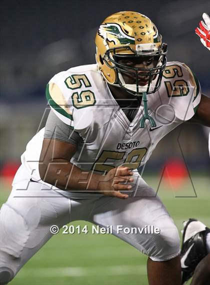 Thumbnail 3 in DeSoto vs. Coppell (UIL 6A Division 1 Region I Bi-District Playoff) photogallery.
