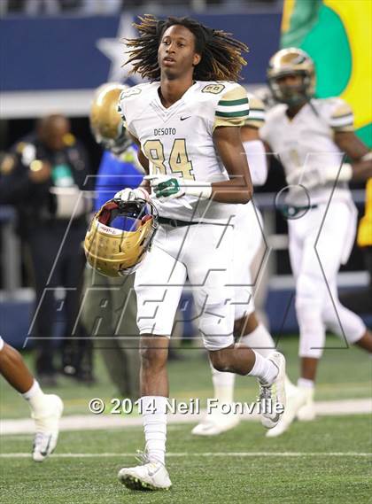 Thumbnail 1 in DeSoto vs. Coppell (UIL 6A Division 1 Region I Bi-District Playoff) photogallery.