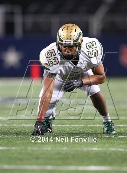 Thumbnail 3 in DeSoto vs. Coppell (UIL 6A Division 1 Region I Bi-District Playoff) photogallery.