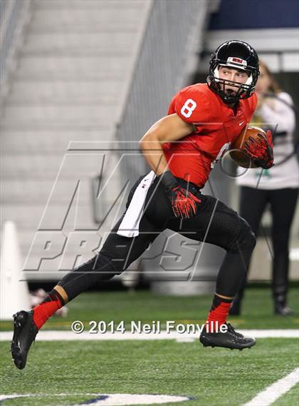 Thumbnail 2 in DeSoto vs. Coppell (UIL 6A Division 1 Region I Bi-District Playoff) photogallery.