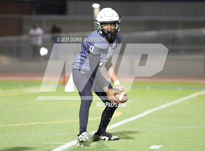 Thumbnail 3 in FR: Sacramento @ Vista del Lago photogallery.