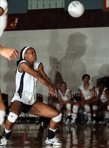 Thumbnail 2 in Katy vs. Stony Point (Nike Volleyball Classic) photogallery.