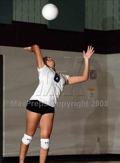 Thumbnail 2 in Katy vs. Stony Point (Nike Volleyball Classic) photogallery.
