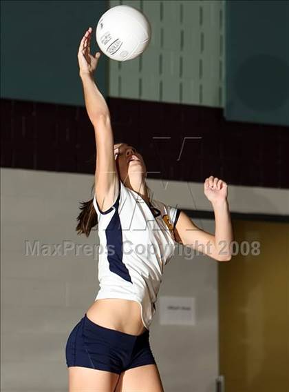 Thumbnail 2 in Katy vs. Stony Point (Nike Volleyball Classic) photogallery.