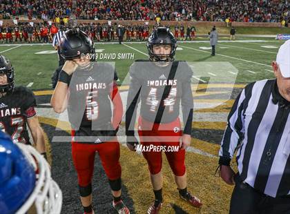 Thumbnail 1 in Jackson vs. Carthage (MSHSAA Class 5 Championship) photogallery.