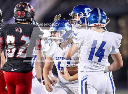 Thumbnail 2 in Jackson vs. Carthage (MSHSAA Class 5 Championship) photogallery.