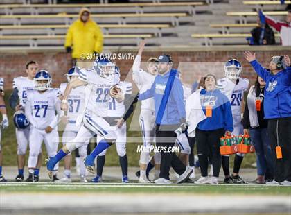 Thumbnail 2 in Jackson vs. Carthage (MSHSAA Class 5 Championship) photogallery.