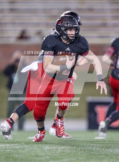 Thumbnail 1 in Jackson vs. Carthage (MSHSAA Class 5 Championship) photogallery.