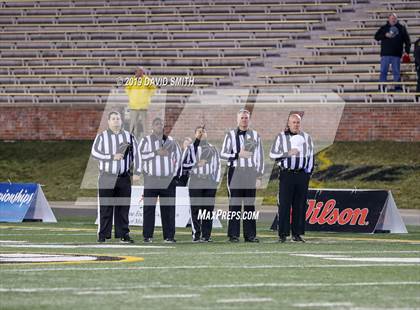 Thumbnail 2 in Jackson vs. Carthage (MSHSAA Class 5 Championship) photogallery.