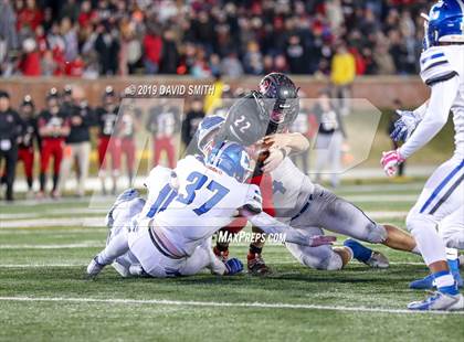 Thumbnail 2 in Jackson vs. Carthage (MSHSAA Class 5 Championship) photogallery.