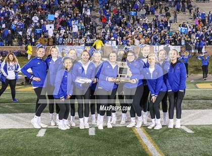Thumbnail 1 in Jackson vs. Carthage (MSHSAA Class 5 Championship) photogallery.