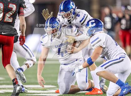 Thumbnail 3 in Jackson vs. Carthage (MSHSAA Class 5 Championship) photogallery.