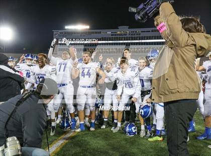 Thumbnail 3 in Jackson vs. Carthage (MSHSAA Class 5 Championship) photogallery.