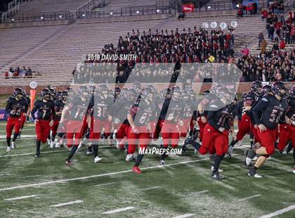 Thumbnail 2 in Jackson vs. Carthage (MSHSAA Class 5 Championship) photogallery.