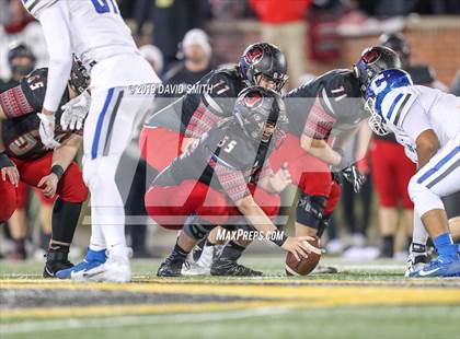 Thumbnail 1 in Jackson vs. Carthage (MSHSAA Class 5 Championship) photogallery.