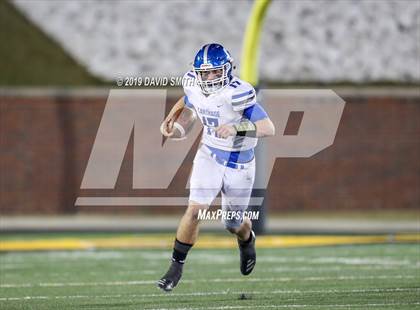 Thumbnail 1 in Jackson vs. Carthage (MSHSAA Class 5 Championship) photogallery.