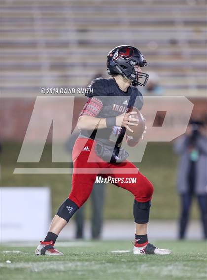 Thumbnail 3 in Jackson vs. Carthage (MSHSAA Class 5 Championship) photogallery.