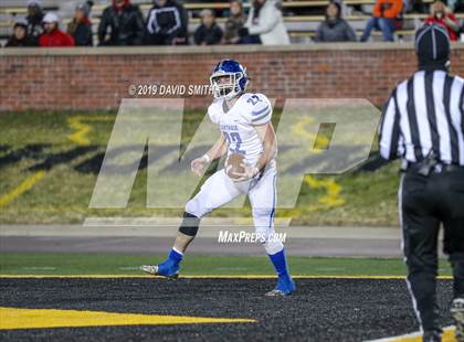 Thumbnail 1 in Jackson vs. Carthage (MSHSAA Class 5 Championship) photogallery.