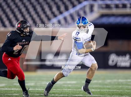 Thumbnail 1 in Jackson vs. Carthage (MSHSAA Class 5 Championship) photogallery.