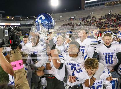 Thumbnail 2 in Jackson vs. Carthage (MSHSAA Class 5 Championship) photogallery.