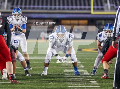 Thumbnail 2 in Jackson vs. Carthage (MSHSAA Class 5 Championship) photogallery.