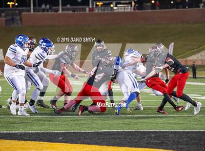 Thumbnail 3 in Jackson vs. Carthage (MSHSAA Class 5 Championship) photogallery.