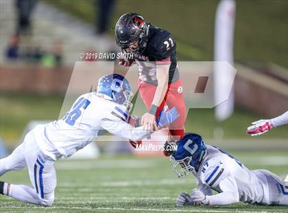 Thumbnail 3 in Jackson vs. Carthage (MSHSAA Class 5 Championship) photogallery.