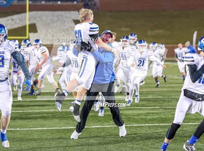 Thumbnail 3 in Jackson vs. Carthage (MSHSAA Class 5 Championship) photogallery.