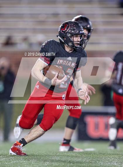 Thumbnail 3 in Jackson vs. Carthage (MSHSAA Class 5 Championship) photogallery.